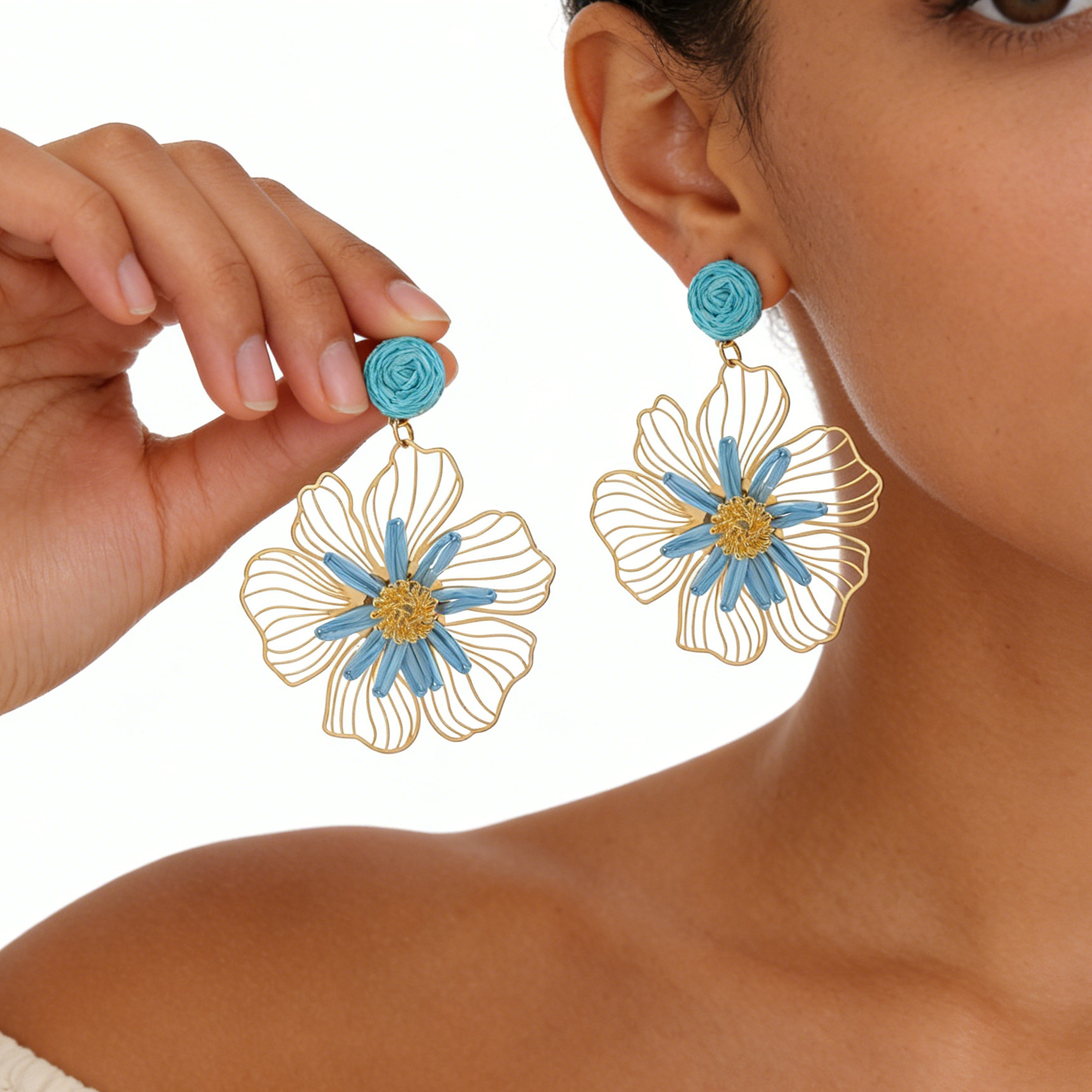 2026 spring summer raffia handmade woven hollow three-dimensional flower earrings for women beach vacation style