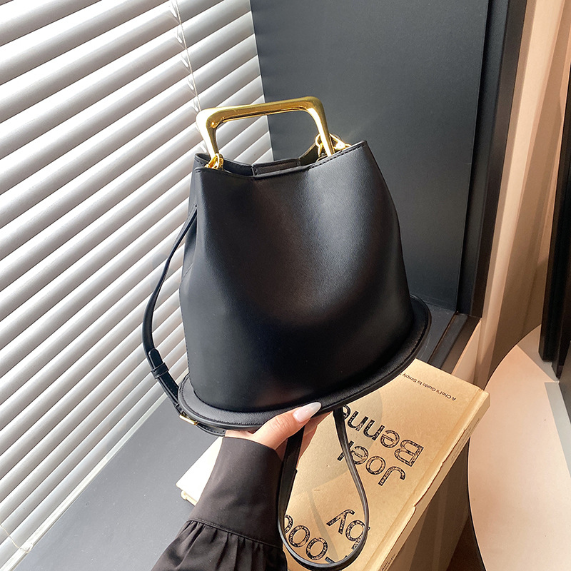 Bucket New Women's Bag Textured Handheld Shoulder Crossbody Bag
