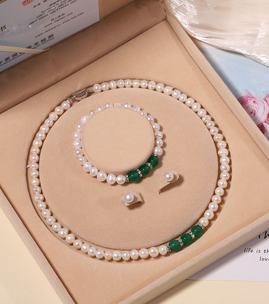 Zhuji Natural Freshwater Pearl Necklace for Women Real Pearl Set Clavicle Chain Mother's Day Gift