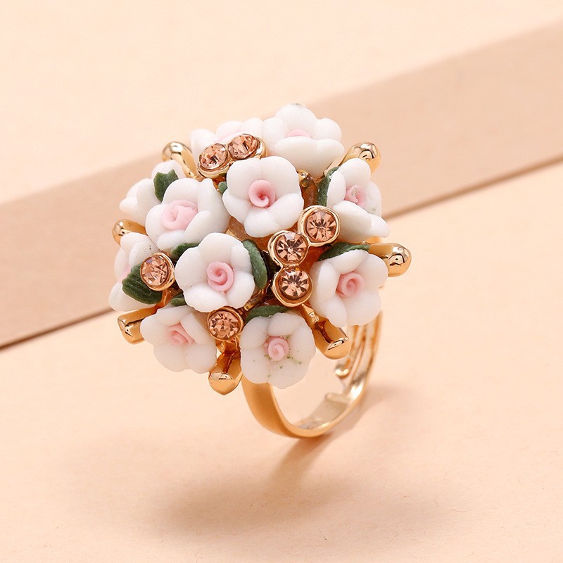 Carefully selected flower ring set women's diamond ceramic flower simple ring