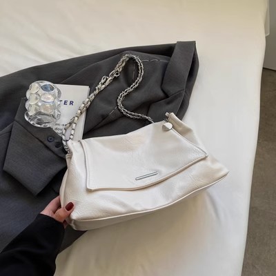 Large Capacity Underarm Bag Women's Bag 2026 Autumn Winter New Textured Trendy Tote Bag Single Shoulder Crossbody Bag