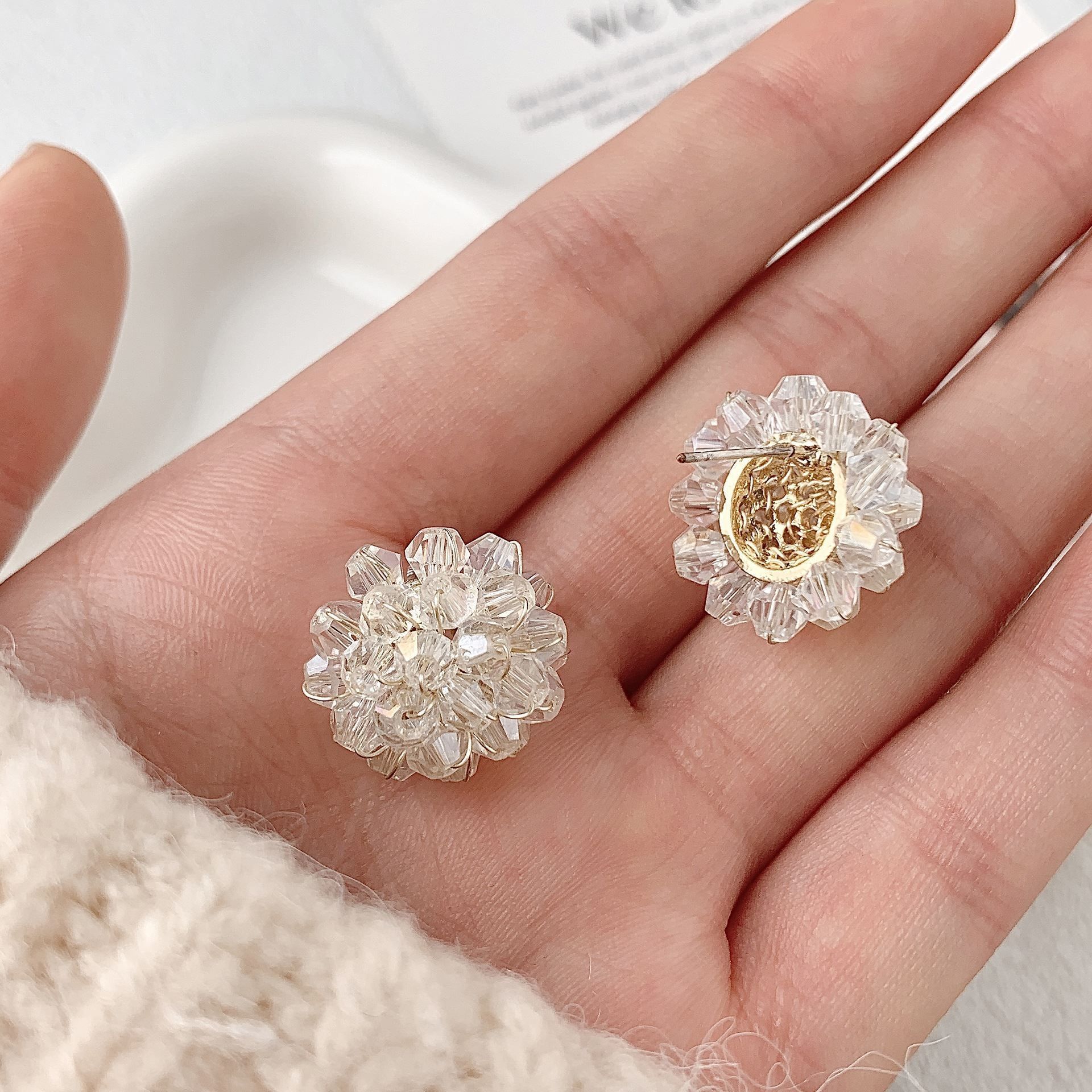 New S925 Silver Needle Sparkling Crystal Sweet Stud Earrings Flower Forest Style Crystal Ball Simple Ear Accessories for Women