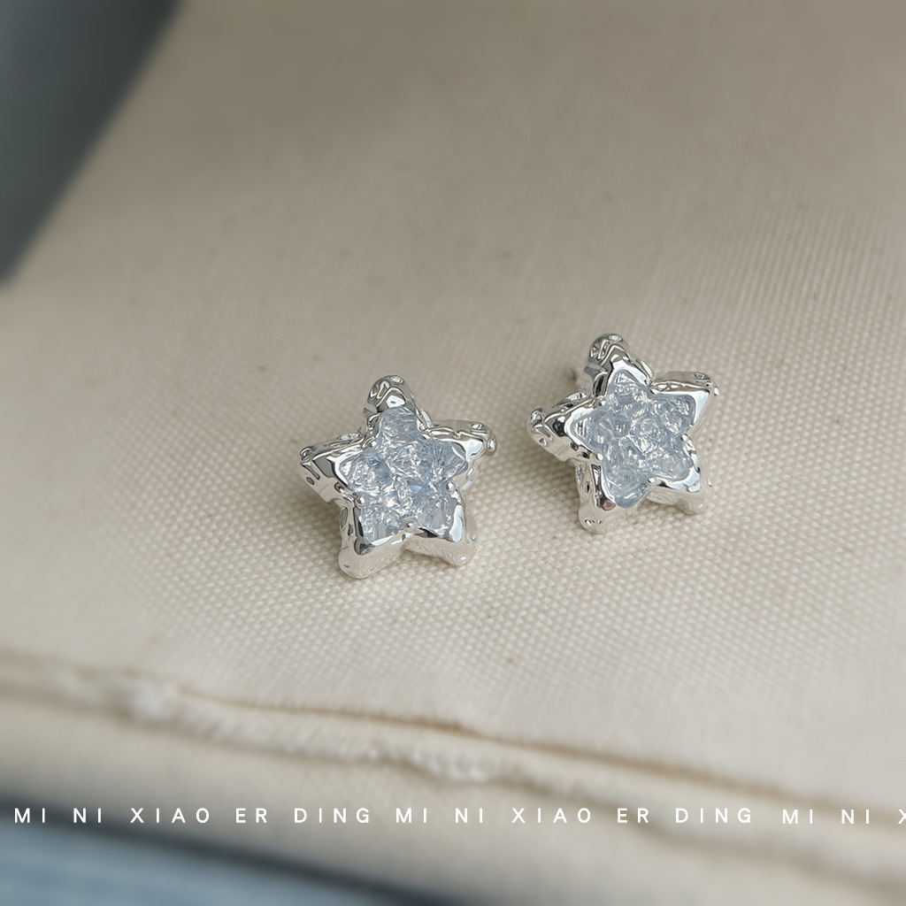 Blue ice crystal~Fresh and sweet five-pointed star silver-plated needle liquid earrings for women, elegant summer earrings