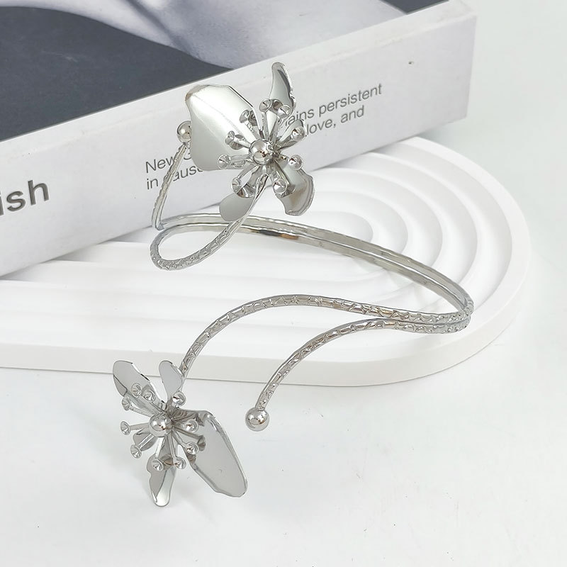 Metal flower open adjustable arm ring bracelet exaggerated geometric arm ring bracelet