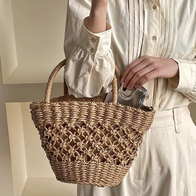 New solid color hollow handbag straw bag women's bag large capacity bohemian oval woven crossbody bag