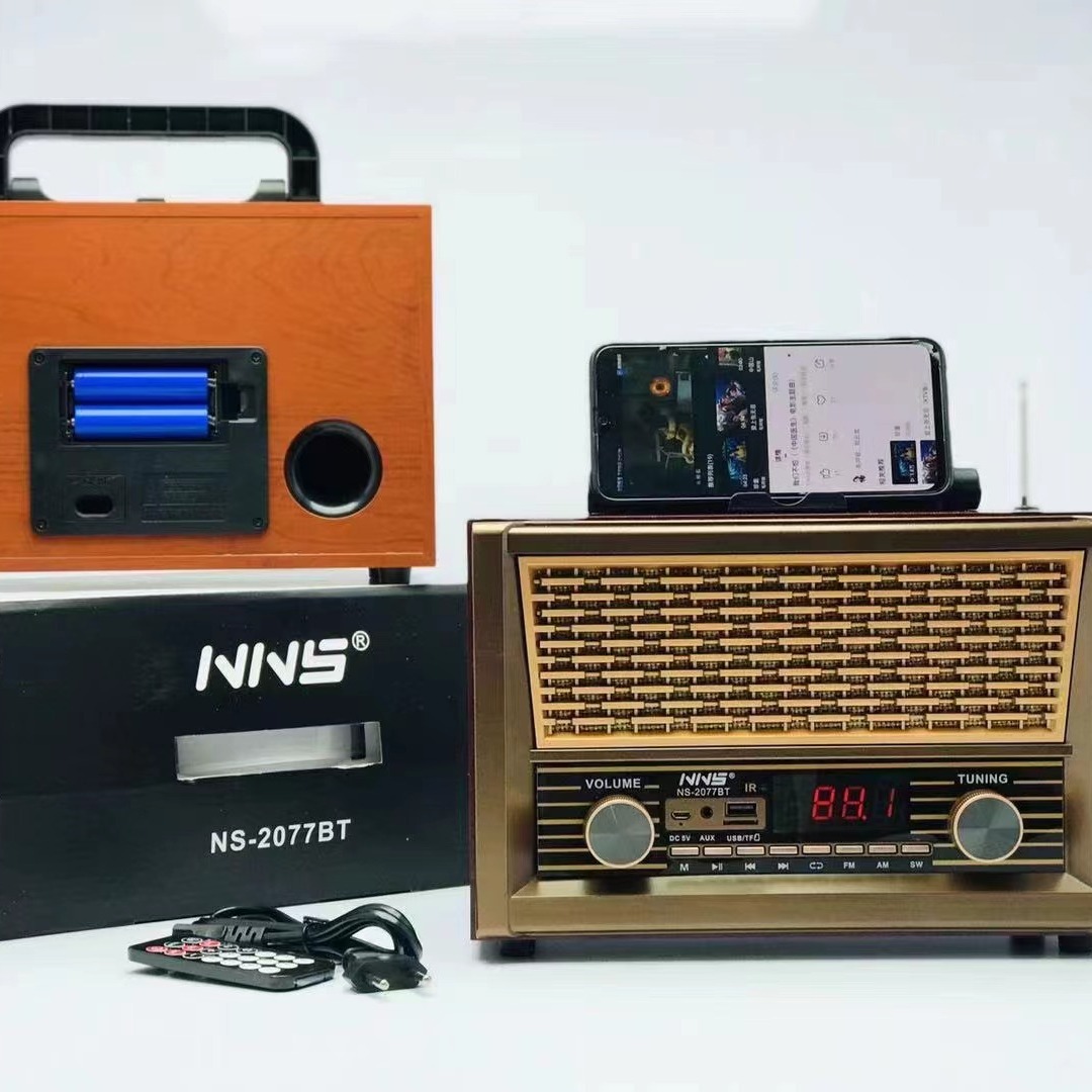 New NS-2076BT Bluetooth Speaker Portable Loud Old Man Nostalgic Wooden Full Band Radio