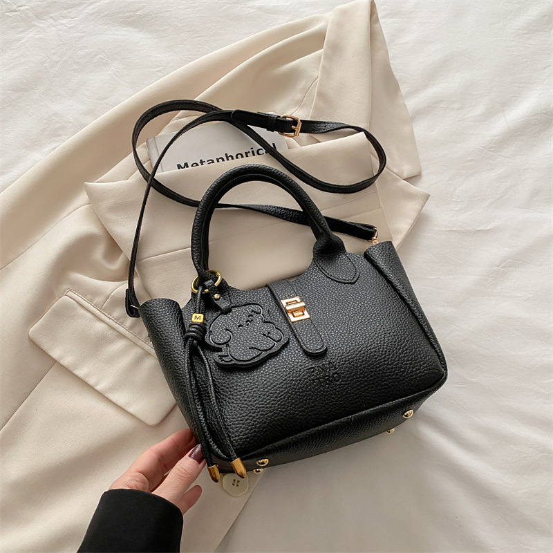 Large Capacity Bags Women Spring Summer 2025 New Casual Crossbody Bags Bucket Bags