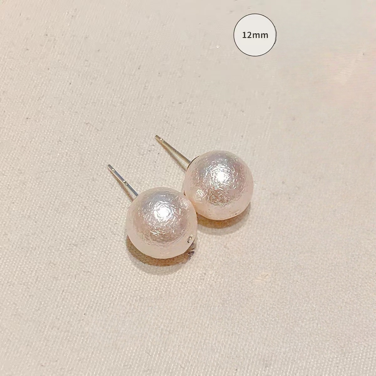 Simple pleated pearl ear studs cotton ball silver needle ear studs ear accessories
