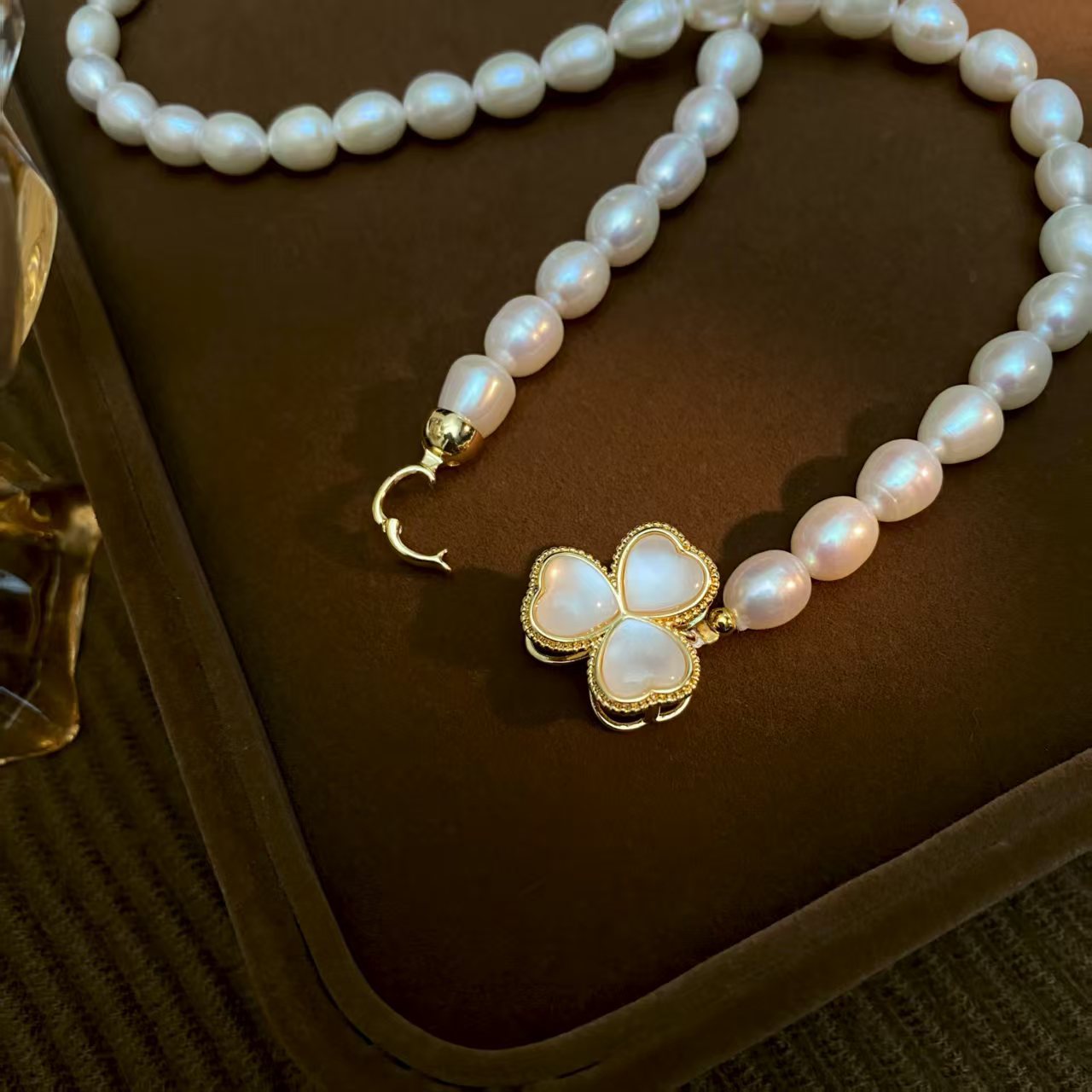 8-9mm large-size natural freshwater pearl clover necklace for women, collarbone chain, neck chain