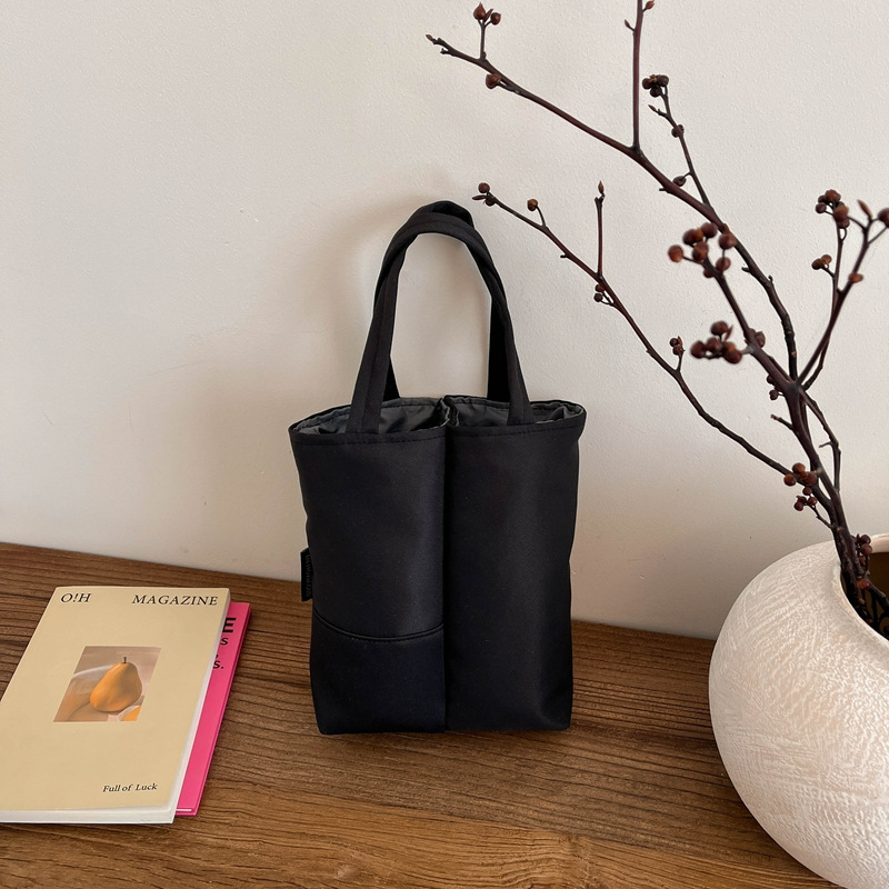 Simple Casual Canvas Bag Women 2025 New Large Capacity Handbag Niche Shoulder Commute Tote Bag