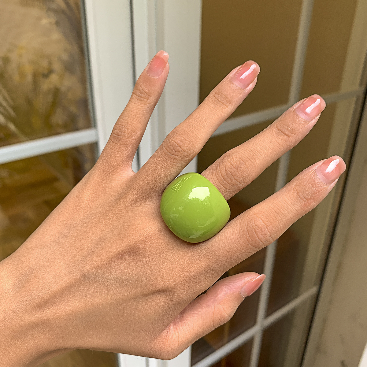 Exaggerated candy color acrylic plain circle ring exaggerated geometric ring hand ornament for women