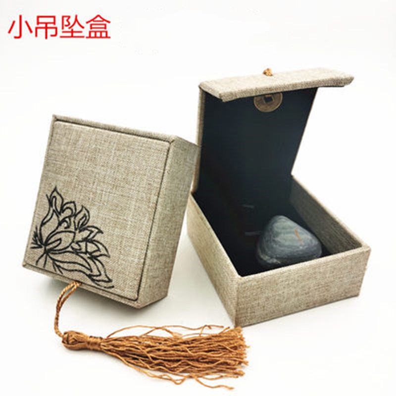 莲花流苏小吊坠盒