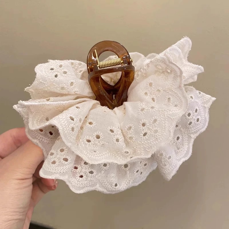 53#【白色】蕾丝花边棕色底夹约13cm