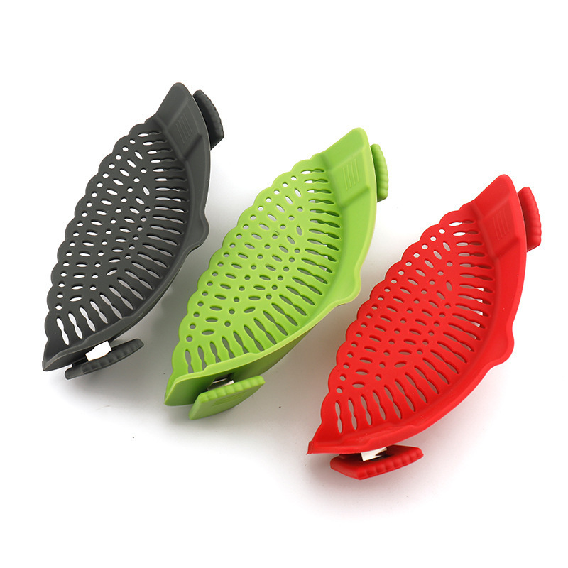 Household kitchen tool silicone pot edge drainer vegetable noodle strainer dish draining filter baffle