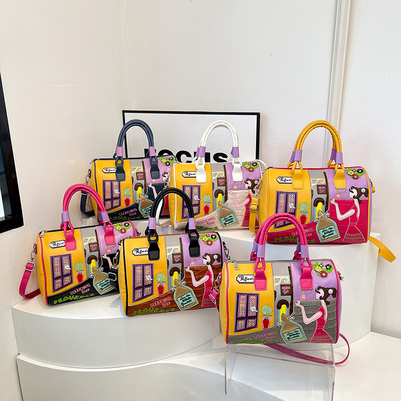 Large Capacity Handheld Boston Bag 2025 New Niche Embroidery Patch Commuter Shoulder Crossbody Bag