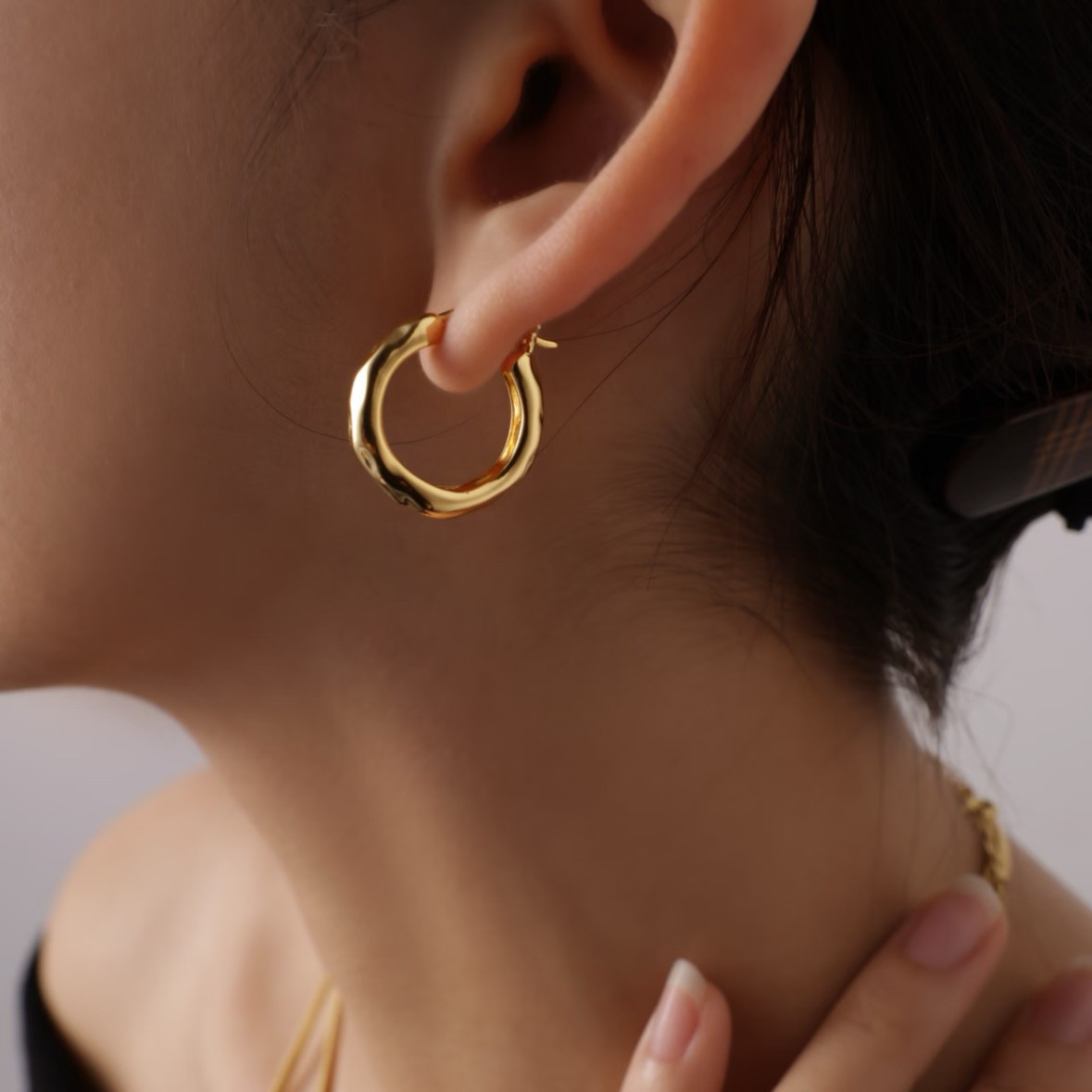 Xu Yan New Flowing Light Earring Women Earrings Ear Accessories Irregular