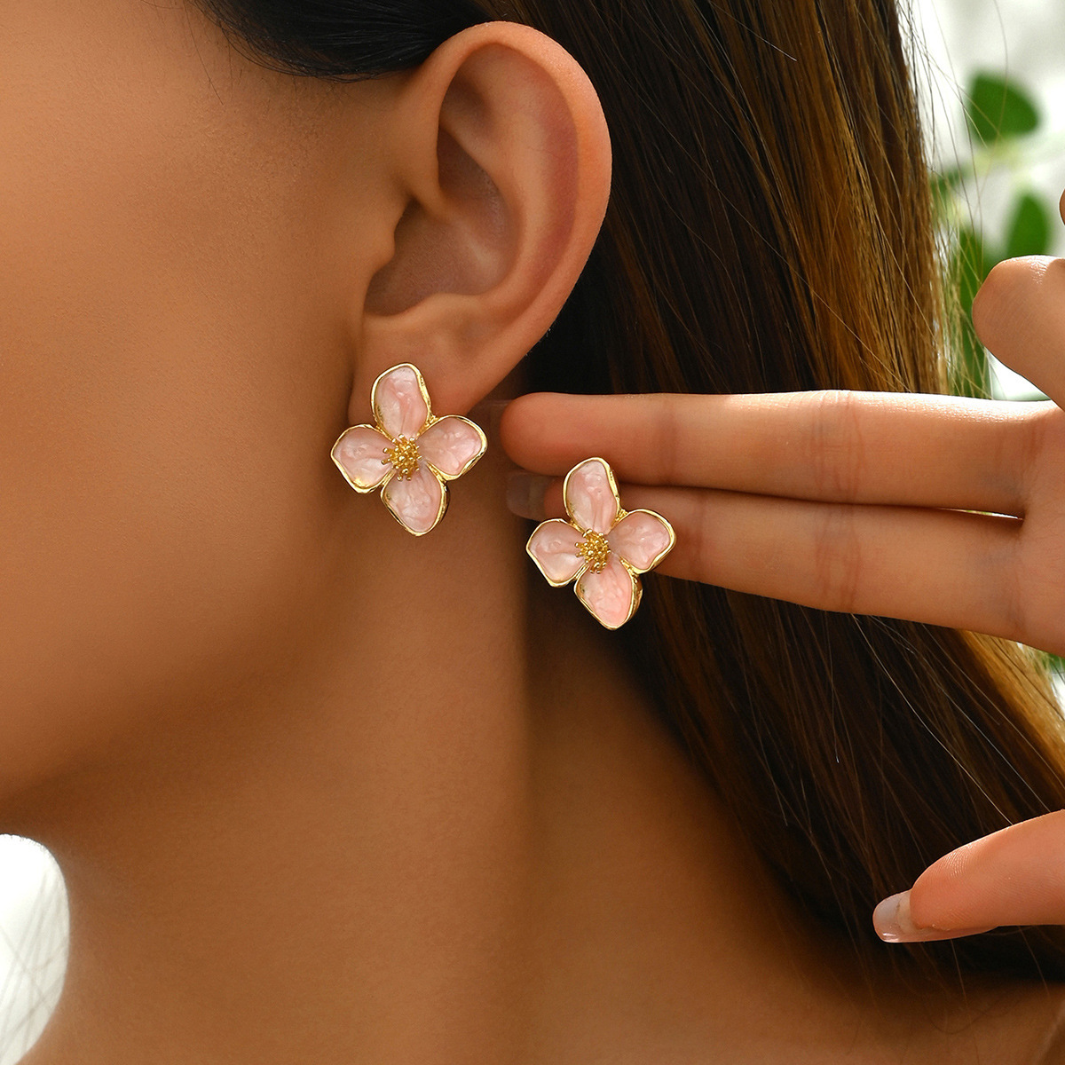 Sweet colorful flower ear studs for women 2025 summer new pearl ear accessories