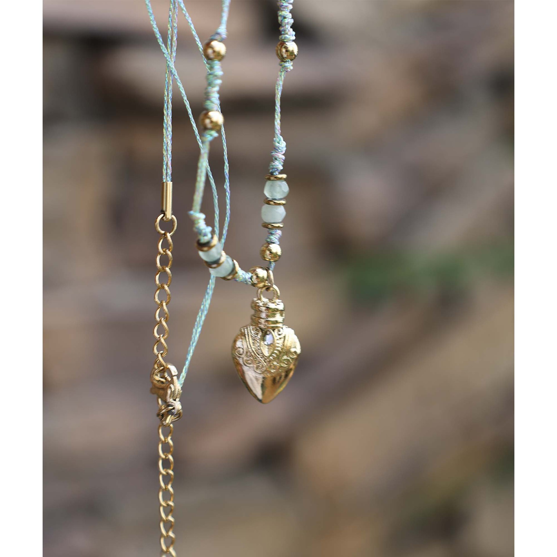 301 New South France Vacation Workshop Handmade Small Wine Bottle Pendant Water and Sweat Resistant Necklace Mint Flavor a9-4