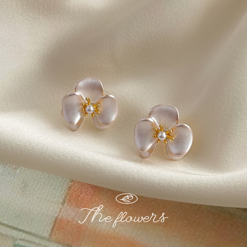 Three-dimensional butterfly orchid flower plated 14K new earrings for women, commuting elegant 2025 earrings