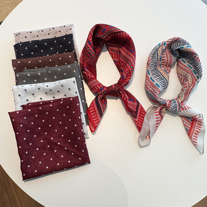 58cm cotton-linen small square scarf, fresh and breathable women's soft decorative small scarf, spring and summer scarf for women