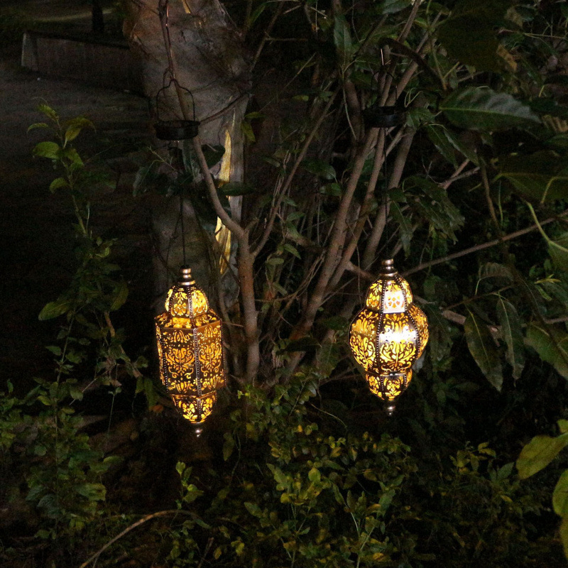 Solar Outdoor Courtyard Light Baroque Iron Art Hollow Atmosphere Projection Light Solar Iron Art Light