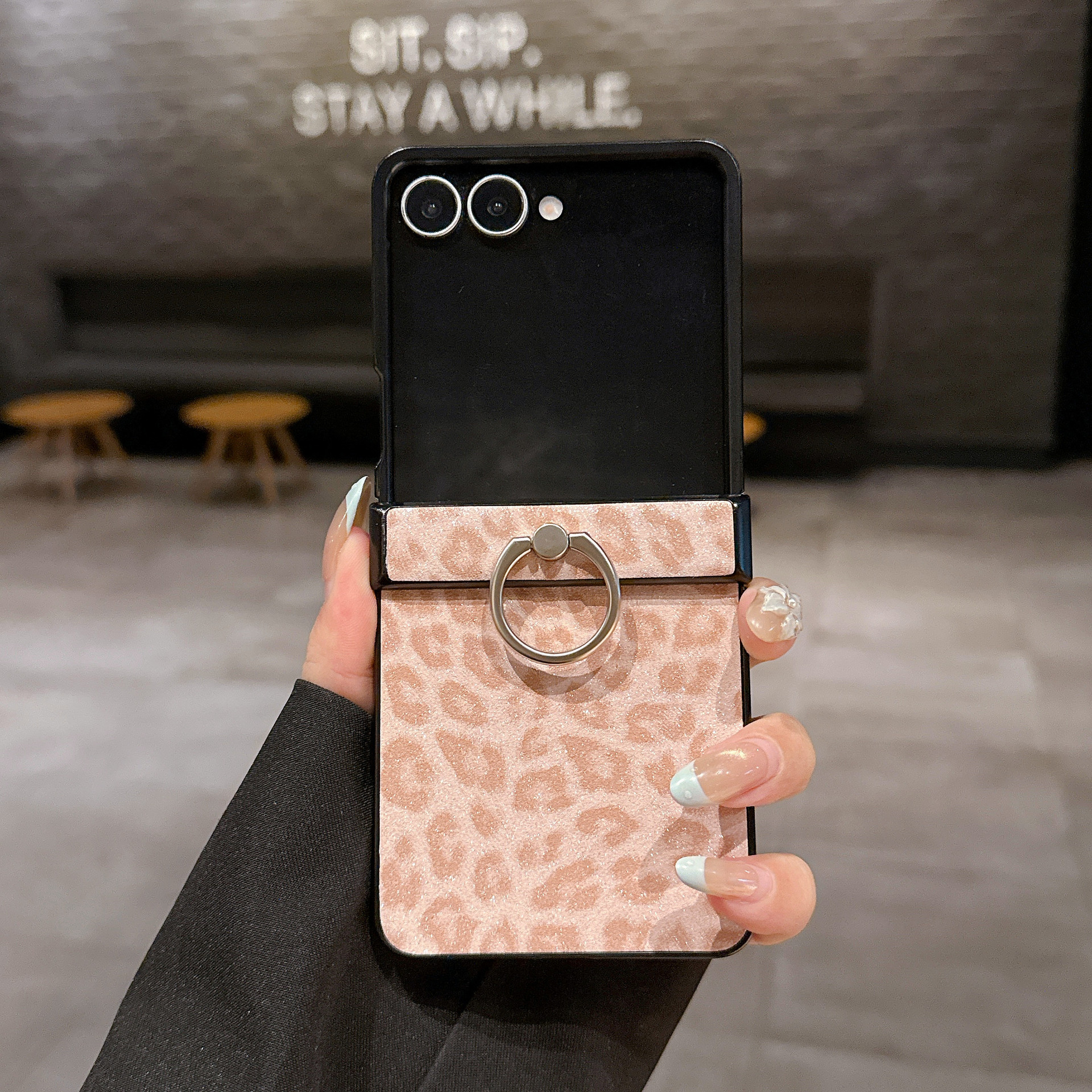 Leather leopard print finger ring holder for Galaxy Z Flip8/7/6 phone case Samsung 5th generation folding protective case