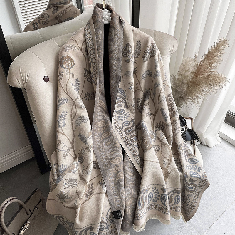 High-quality air-conditioned room shawl outer layer for women, summer office nap faux cashmere fringe warm scarf