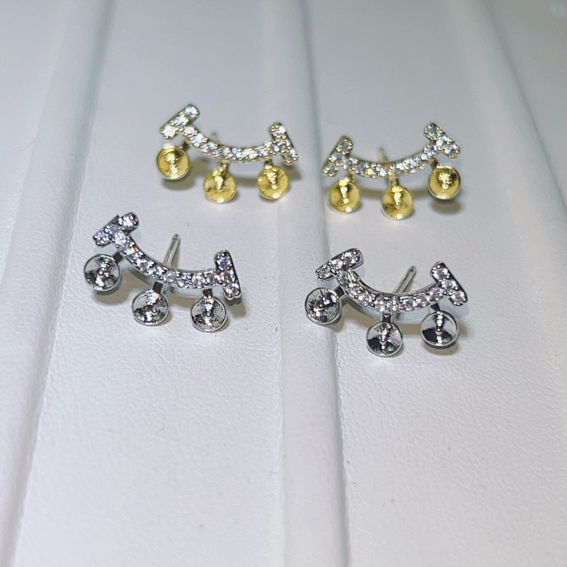 金色托（不含珠） · P1357三珠微笑（4.5-5mm）