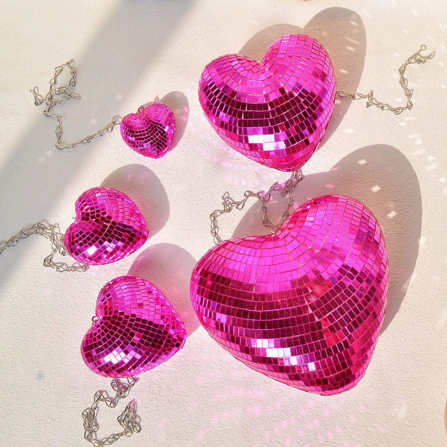 Love Heart Disco Ball Mirror Disco Ball Heart Reflective Atmosphere Decoration Party Pendant with Chain