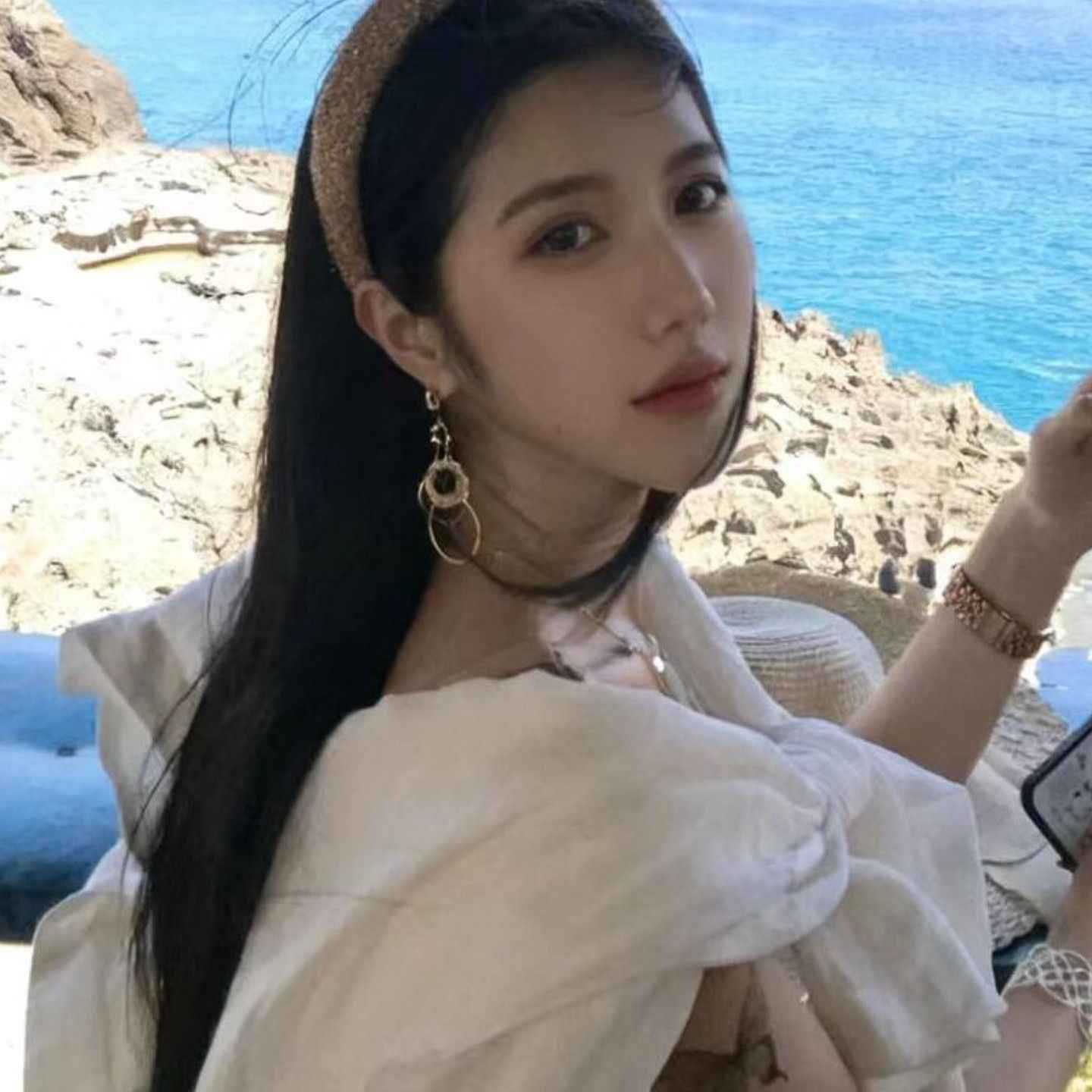 Gold Circle Tassel Earrings Elegant Exquisite Earrings