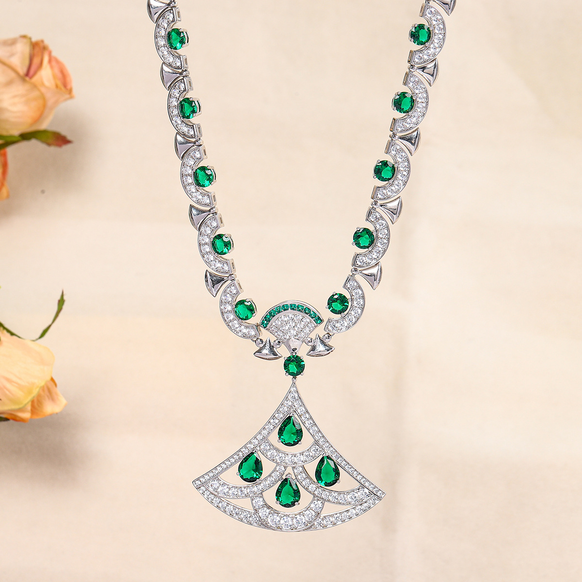 New large fan shape design set micro-set zircon elegant necklace