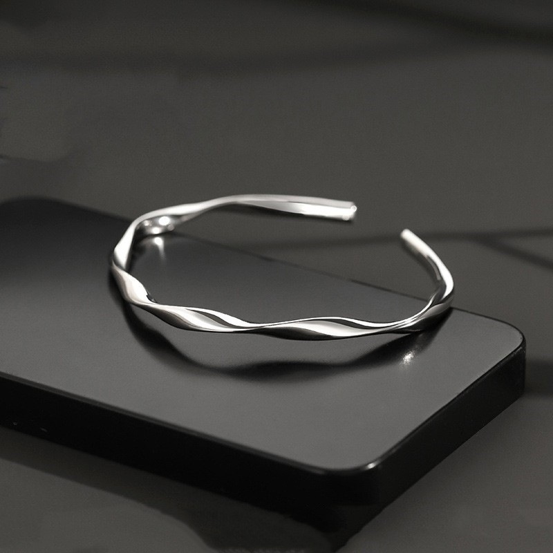925 silver plated bracelet for men, smooth surface men's silver bracelet, simple and generous men's hand jewelry