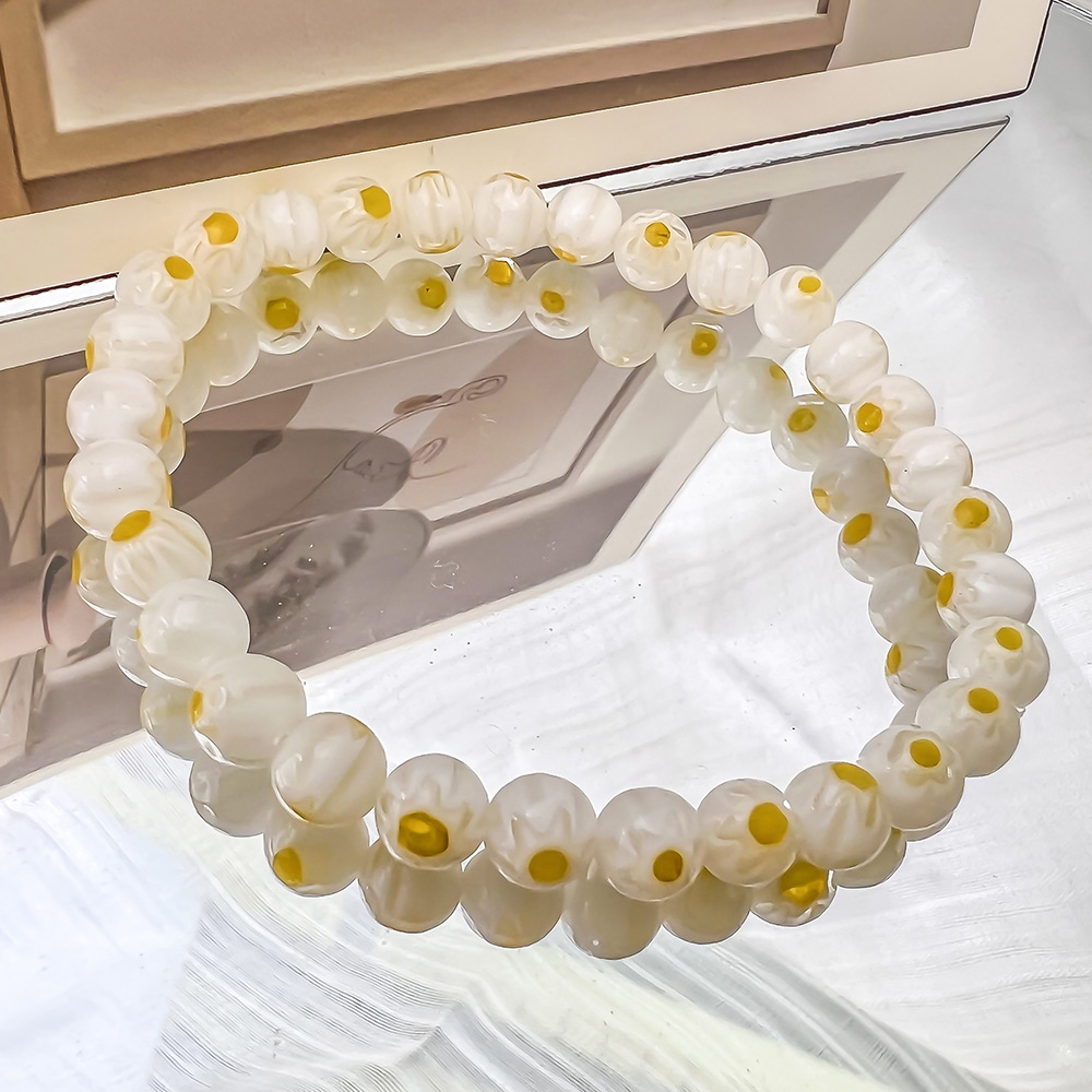 6mm白色黄花