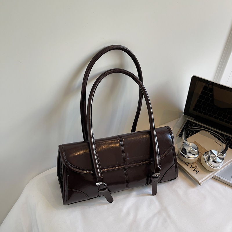 Wax Leather Underarm Bags Women Shoulder Bags Large Capacity Long Baguette Commute Women's Bags