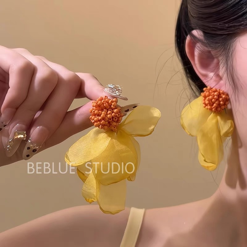 Spring Letter forest sweet bead flower earrings 2025 new ear accessories women ear studs