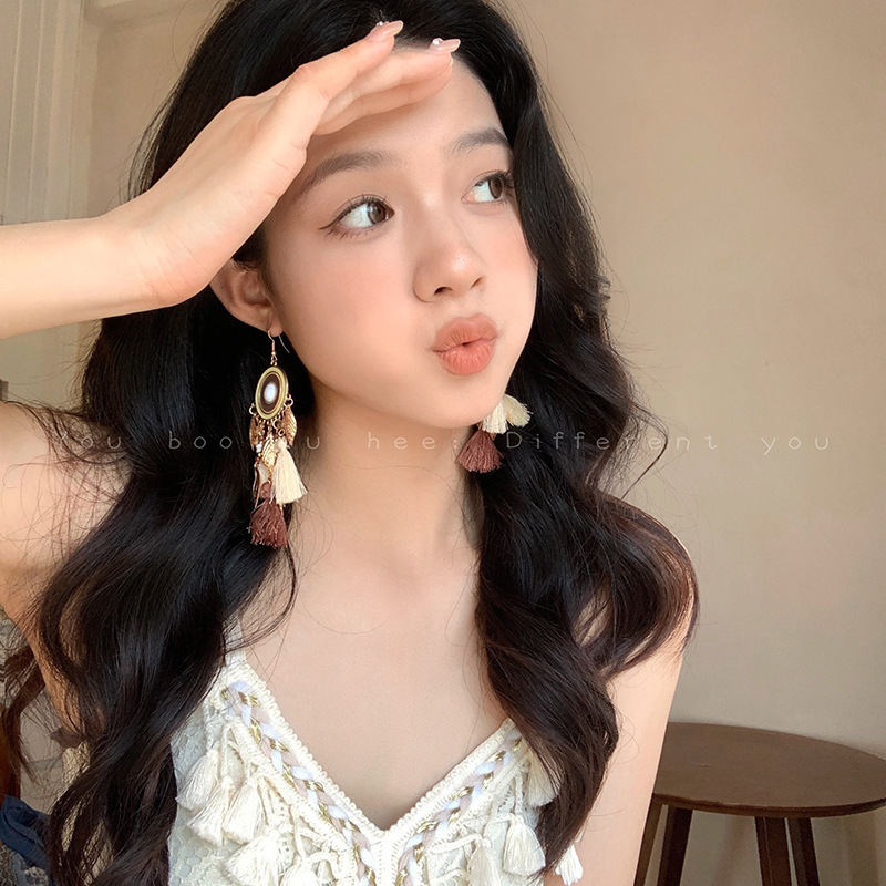 Bohemian Style Blue Feather Tassel Earrings Women Exotic Ethnic Style Earrings Exaggerated Long Ear Accessories