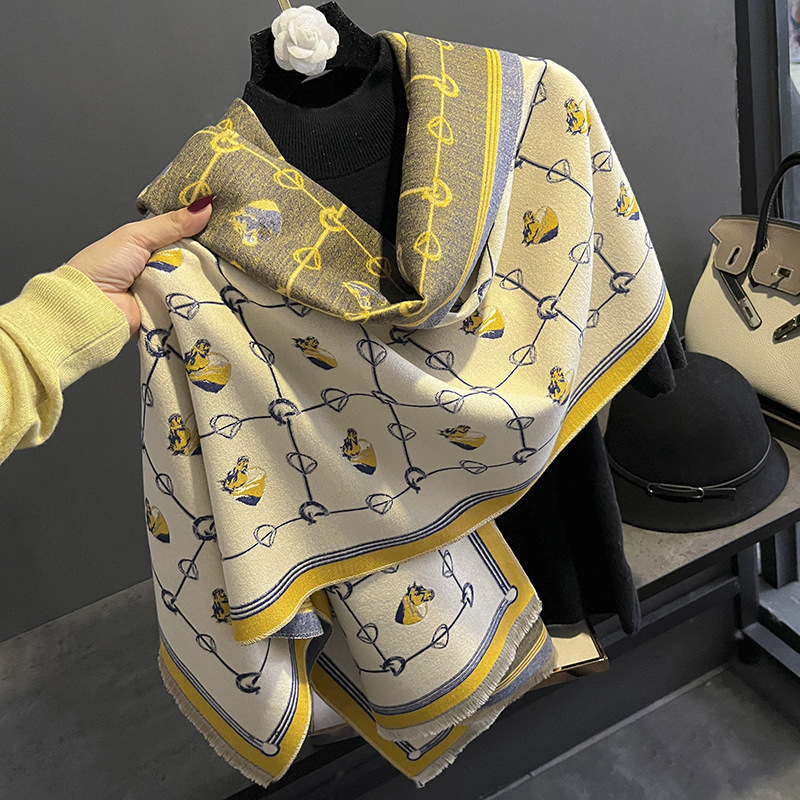 High-quality air-conditioned room shawl outer layer for women, summer office nap faux cashmere fringe warm scarf