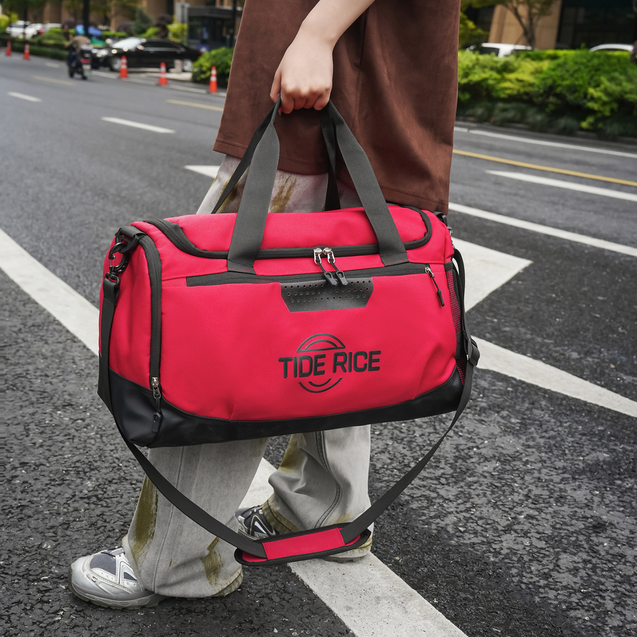 Brand Gym Bag Large Capacity Wet-Dry Separation Sports Travel Bag Handheld Crossbody Luggage Bag Customizable Logo