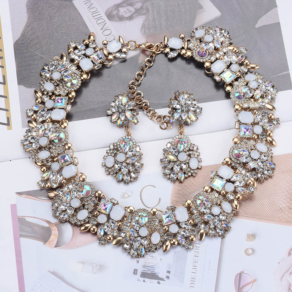 Green sweet collar women's necklace earring set