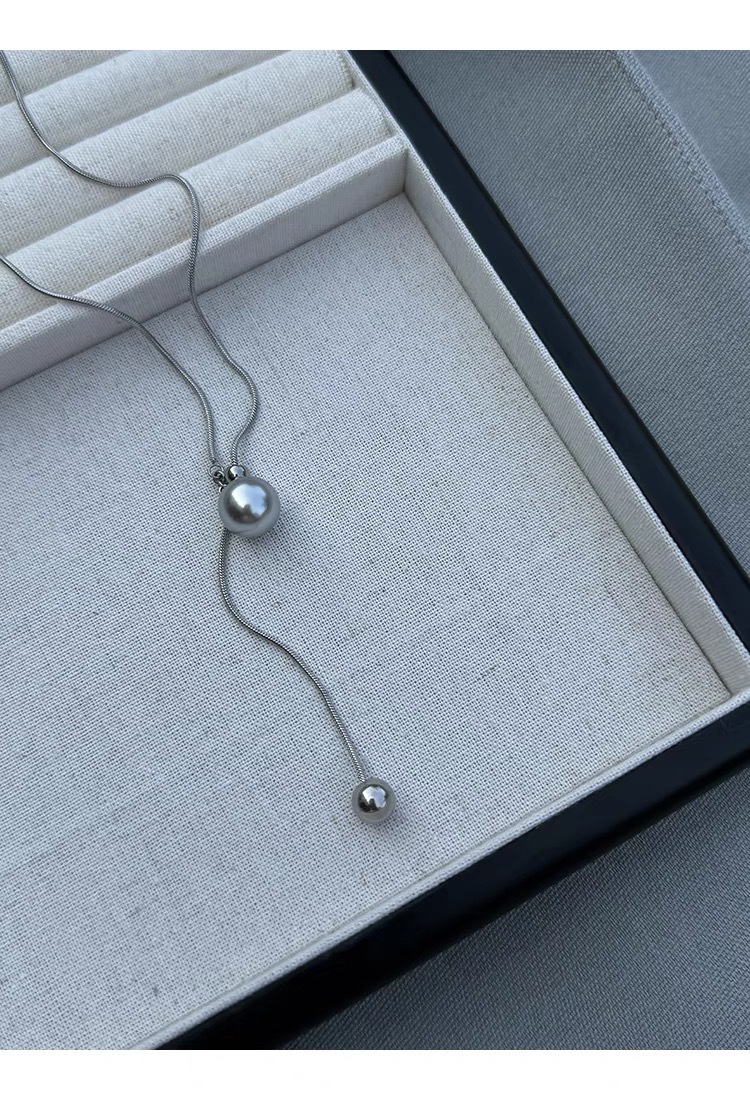 Three-color pearl necklace pull adjustable long alloy snake bone simple sweater chain