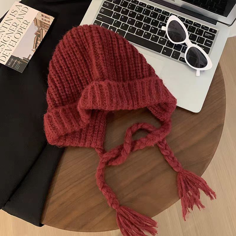 Custom autumn and winter new solid color knitted hat women warm face-showing small knitted hat