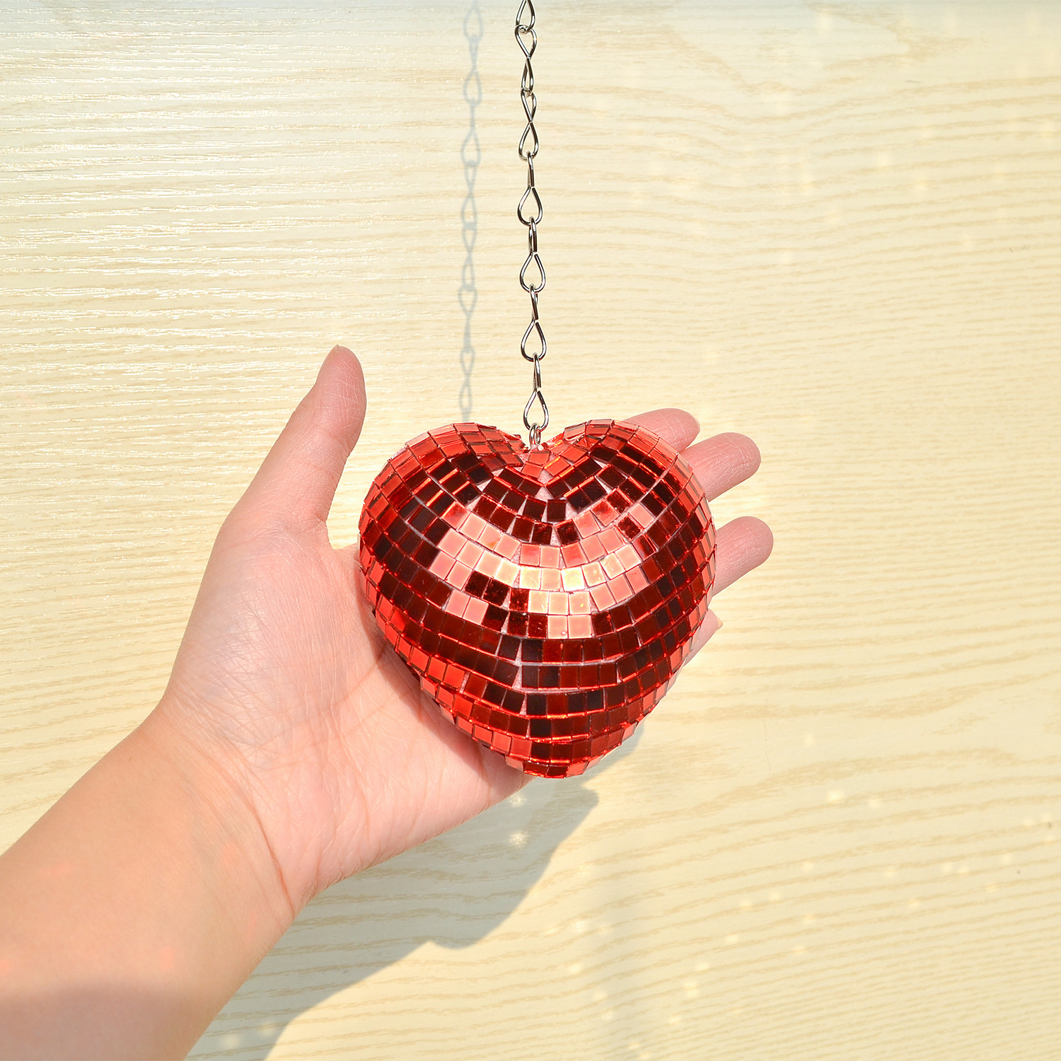 Love Heart Disco Ball Mirror Disco Ball Heart Reflective Atmosphere Decoration Party Pendant with Chain