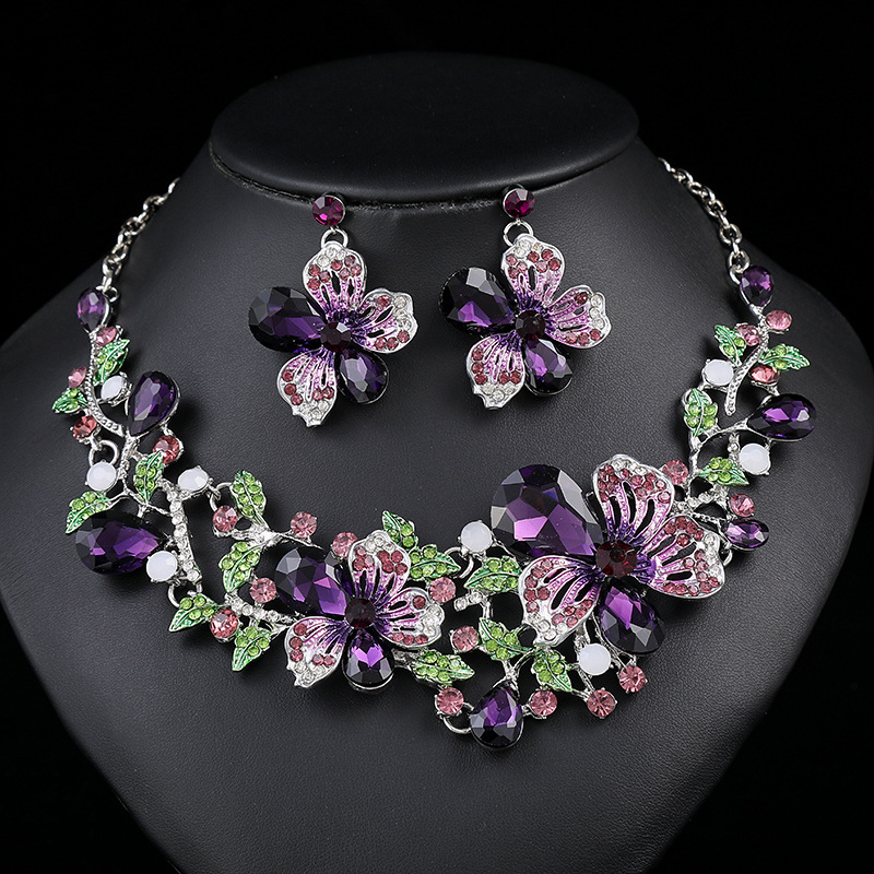 Accessories Exaggerated Necklace Set Women Luxurious Crystal Banquet Dress Accessories Collarbone Chain