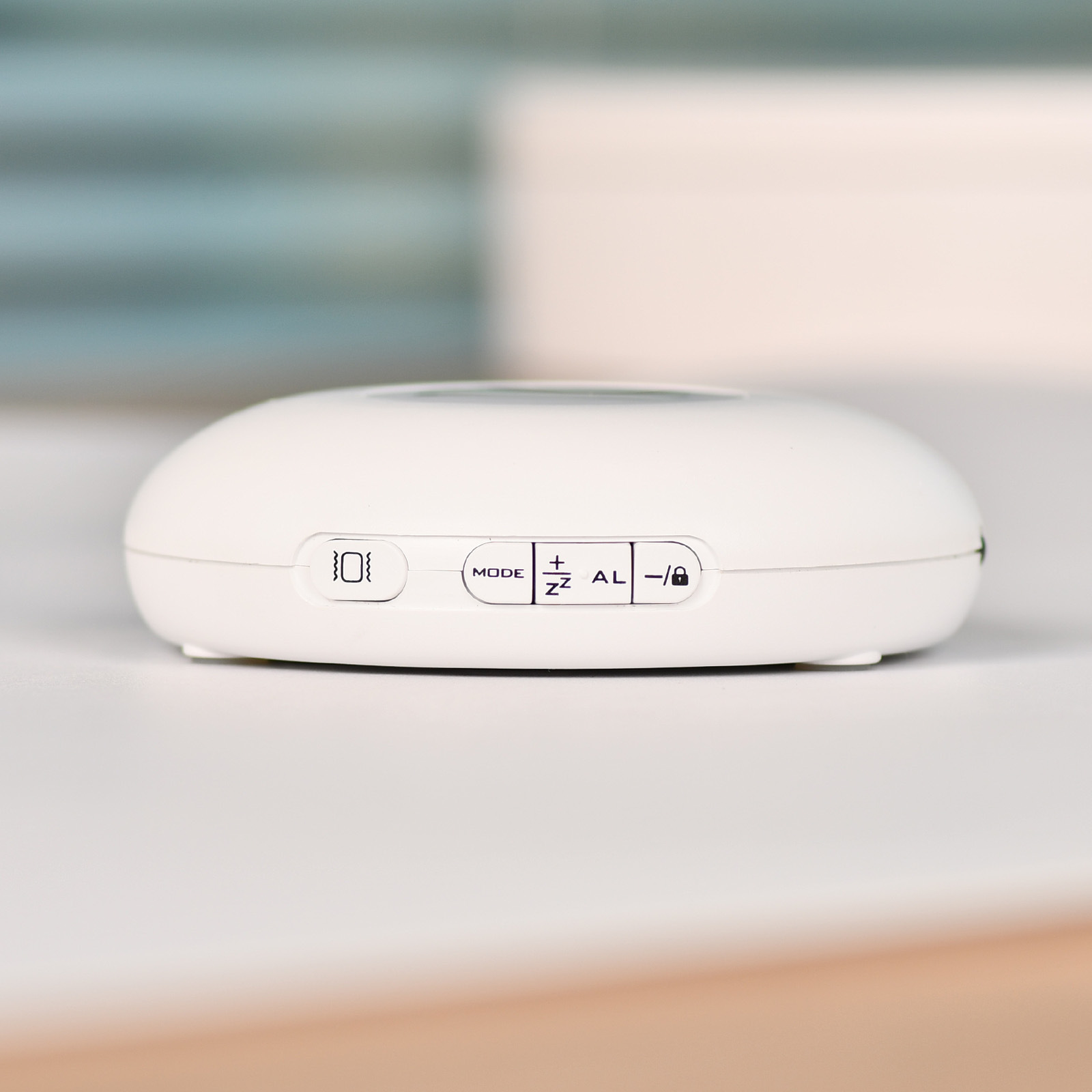 Vibrating Alarm Clock for Deaf LCD Electronic Clock LCD Vibrating Alarm Clock for Deaf Silent