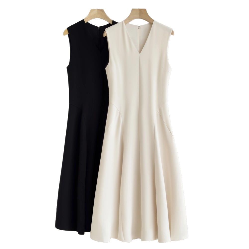 TH simple three-acetate sleeveless dress women summer V-neck high-intelligence professional large swing umbrella skirt