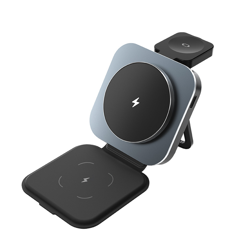 New Magnetic Three-in-One Foldable Wireless Charger 15W Fast Charging Compatible with Apple iPhone Magsafe Wireless Charging