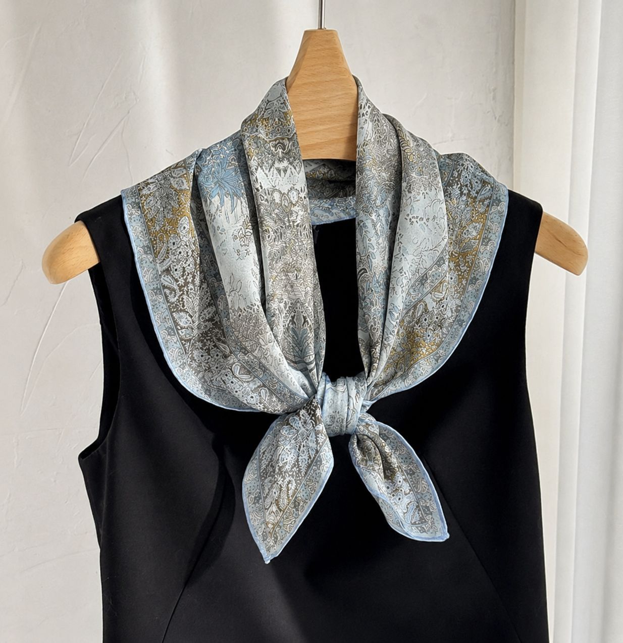「Classic Paisley」Xili silk real silk scarf for women, summer garden series mulberry silk scarf, decorative neck scarf