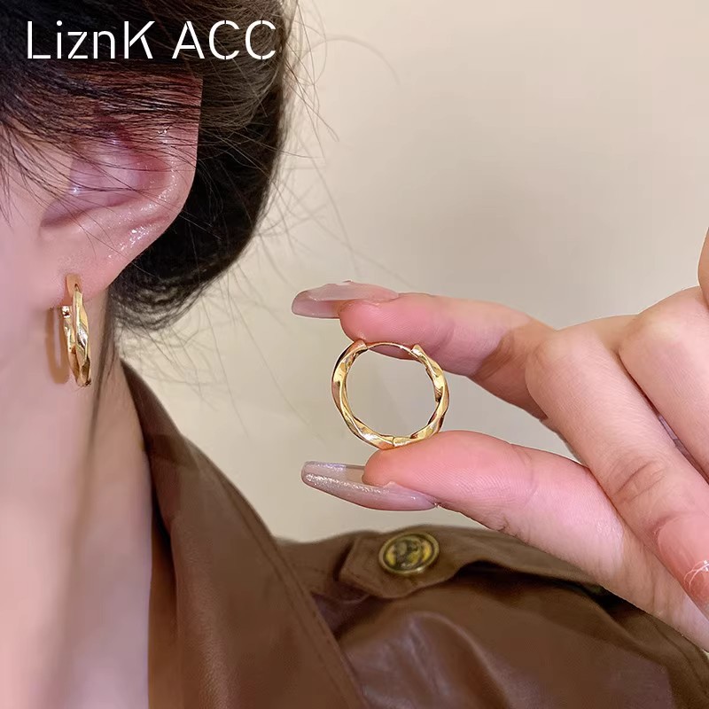 Simple Plain Circle Earrings Women 2025 New Ear Hoops Ear Accessories Circle Ear Cuffs