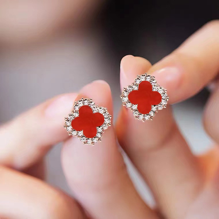 Four Leaf Clover Ear Studs for Women Silver Needle Earrings 2023 New Popular Earrings