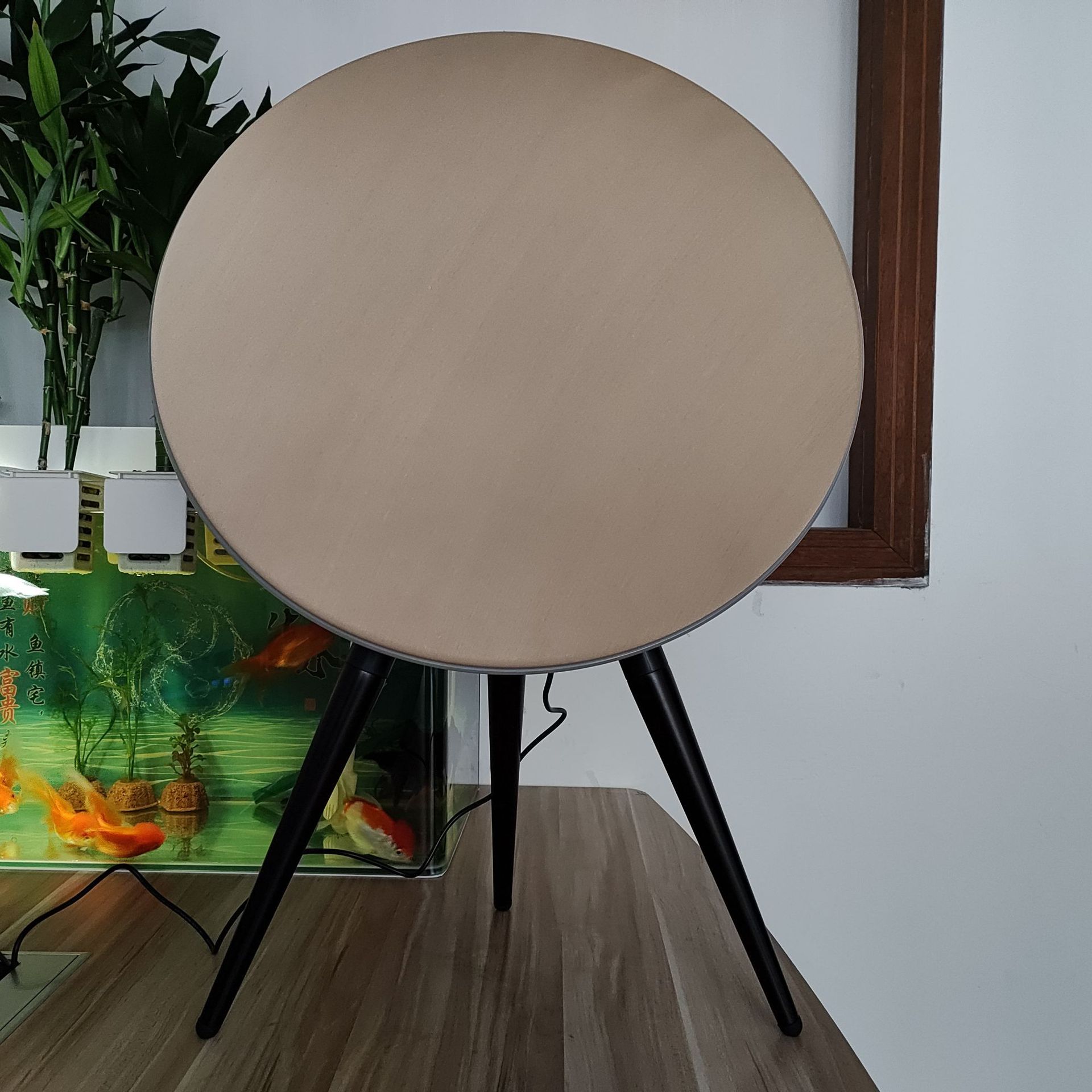 Harman large flying saucer Bluetooth audio living room wireless remote control home desktop heavy bass subwoofer Bluetooth speaker